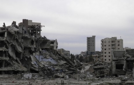 Cessez-le-feu à Homs, premières évacuations des civils pris au piège