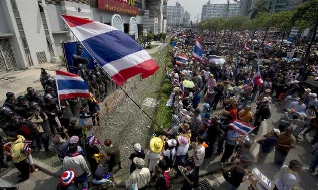 Thaïlande : la justice limite l'usage de la force contre les manifestants