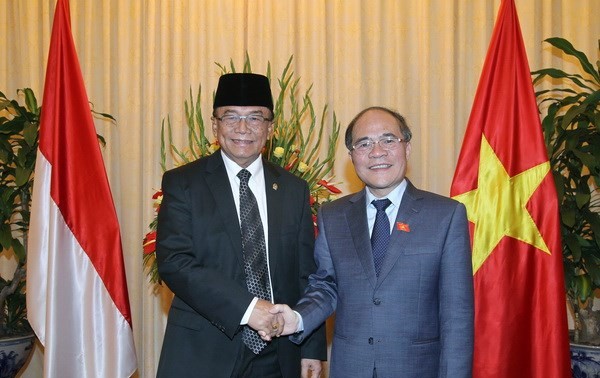 Le président de l’Assemblée consultative populaire indonésienne termine sa visite au Vietnam 