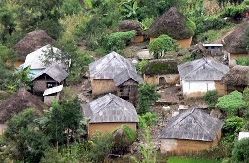 Les maisons des Mong bariolés