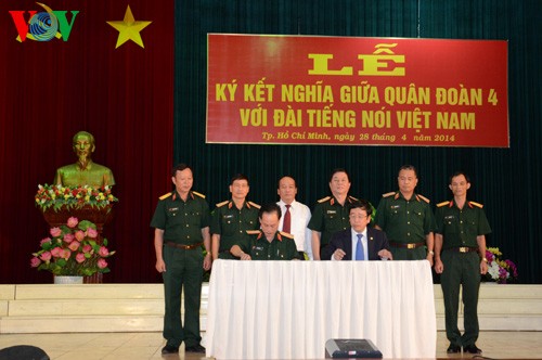 Jumelage entre la Voix du Vietnam et le corps d’armée numéro 4