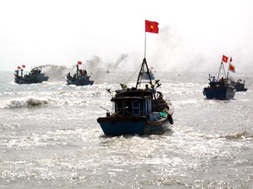 Les pêcheurs vietnamiens s’unissent pour tenir la mer