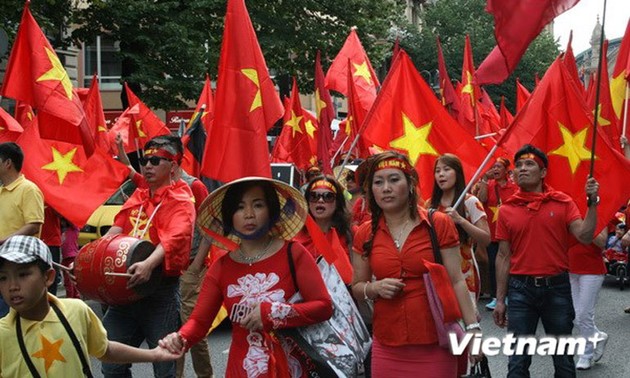 Les Vietnamiens en Allemagne continuent de protester contre la Chine