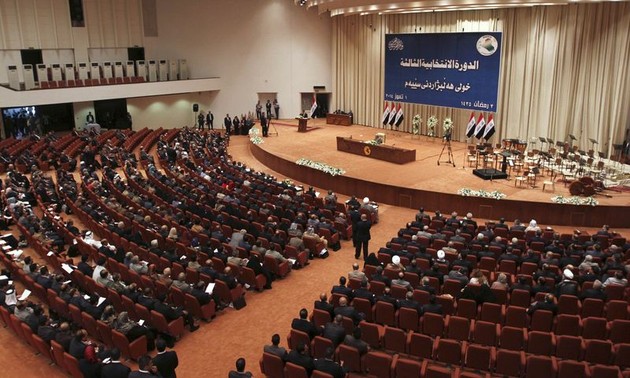 Irak: le Parlement irakien ajourne sa session