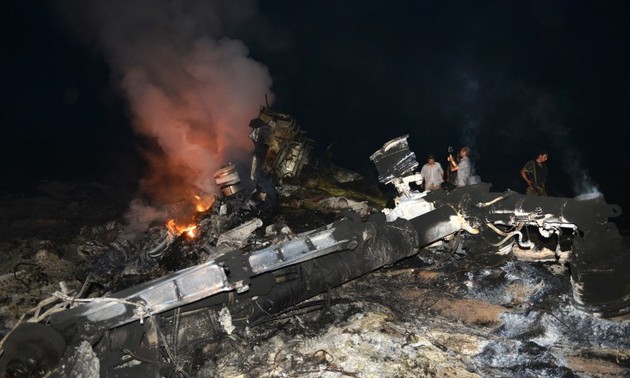 Crash d'un avion en Ukraine: Une boîte noire a été retouvée