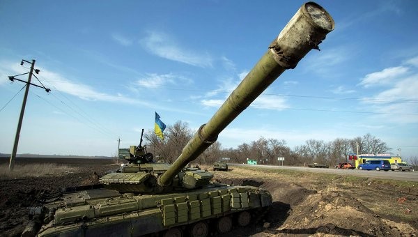  Ukraine: pas de livraison d'armes américains pour le moment
