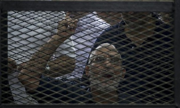 Égypte : 12 Frères musulmans condamnés à mort 
