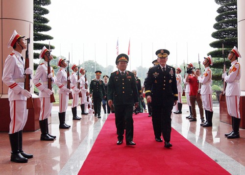 Le chef d'état-major des armées des Etats-Unis se rend au Vietnam