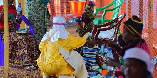 Ebola : un centre d'isolement attaqué au Liberia