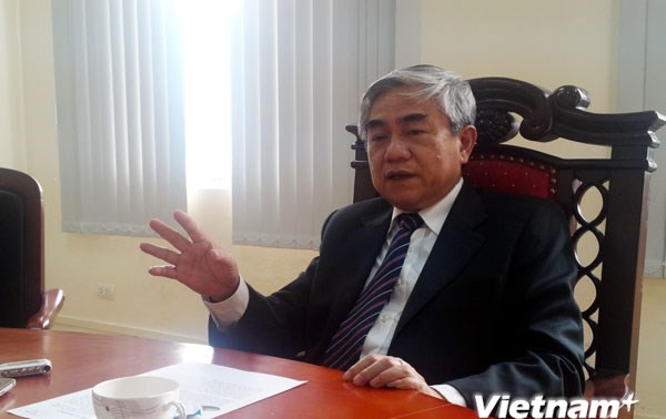 Le ministre des Sciences et Technologies rencontre des intellectuels vietnamiens au Canada