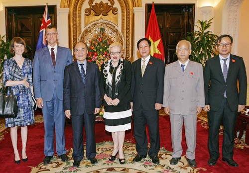 La présidente de la chambre basse australienne achève sa visite au Vietnam