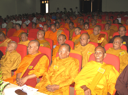 Symposium sur le bouddhisme theravada des Khmers