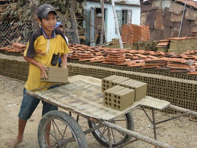 Prévenir et réduire le travail des enfants au Vietnam