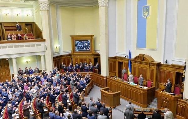 Ukraine: fin de dépôt des candidatures pour les futures législatives