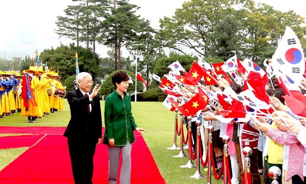 Le secrétaire général du PCV termine sa visite en République de Corée