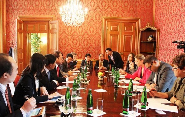 Le Vietnam et la République Tchèque intensifient leur coopération dans l’information et  la communic