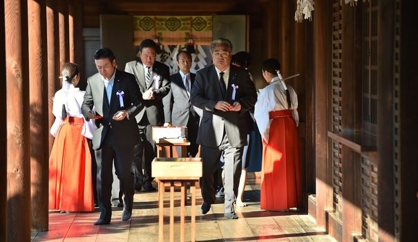 Japon: visite de 100 parlementaires au sanctuaire Yasukuni, Pékin "alarmé"
