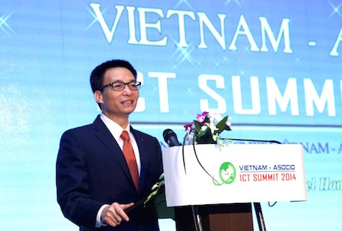 Sommet des technologies de l’information Vietnam- ASOCIO 2014