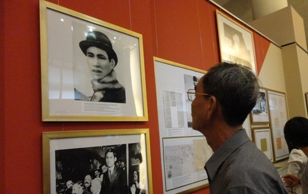 Vernissage de l’exposition «Ho Chi Minh et la Russie par les archives»