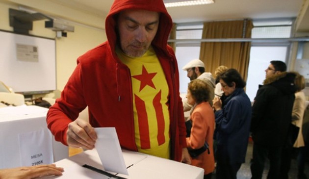 Espagne: la Catalogne aux urnes pour un vote symbolique sur l'indépendance