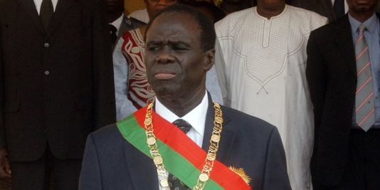Burkina Faso: le lieutenant-colonel Isaac Zida a transmis le pouvoir à Michel Kafando