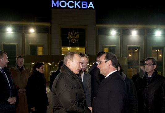 Hollande à Moscou pour une rencontre de dernière minute avec Poutine