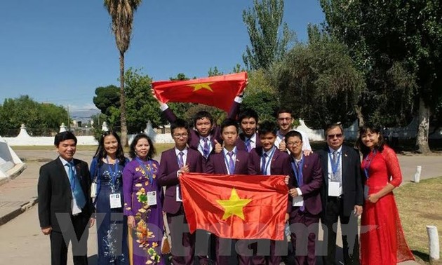 Vietnam: 2 médailles d’or aux olympiades internationales de jeunes scientifiques