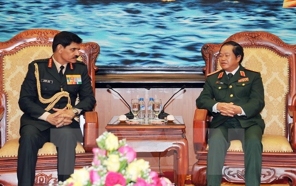 Le Vietnam et l’Inde entendent approfondir leur coopération défensive