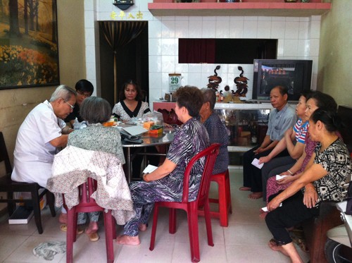 Phan Thế Nghiệp, le vétéran qui soigne les pauvres