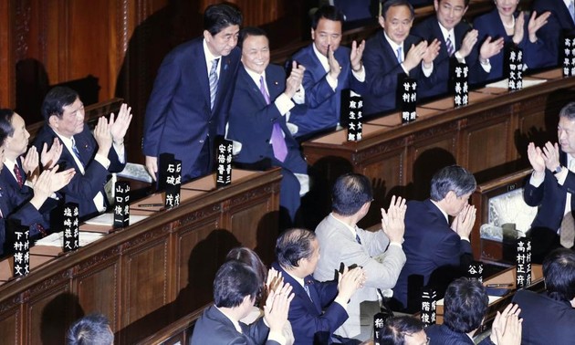 Japon: Gen Nakatani nommé chef de la défense