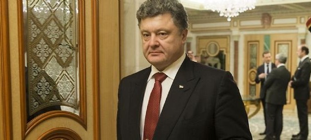 Porochenko : L’Ukraine souscrit entièrement aux accords de Minsk