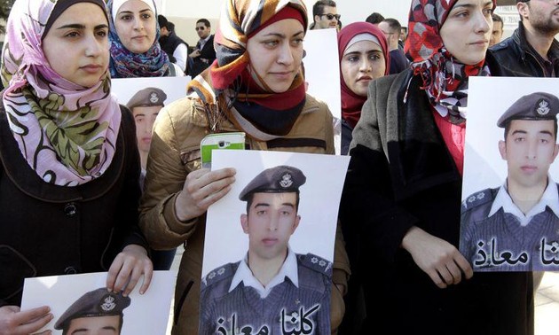 Exécution du pilote jordanien: Amman promet une riposte «terrible»