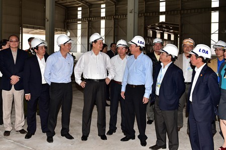 Le PM au complexe de bauxite-aluminium de Lam Dong