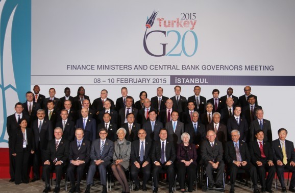 G20 Finances: le pétrole moins cher permet de revoir les politiques budgétaires