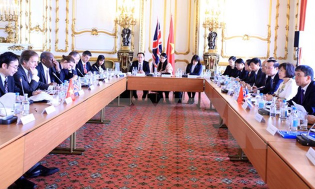 Intensifier les coopérations entre le Vietnam et le Royaume-Uni