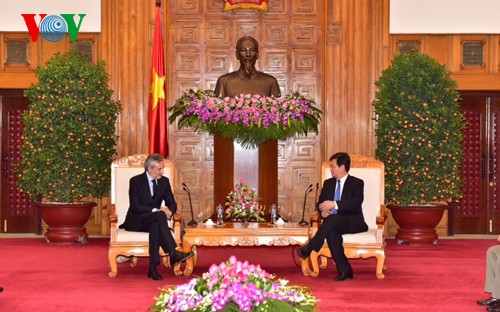 Tony Blair reçu par le Premier ministre vietnamien