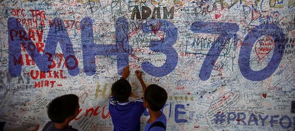 MH370 disparu: la Malaisie garde l'espoir de retrouver l'avion