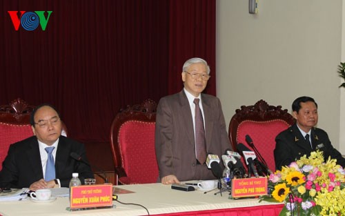 Nguyen Phu Trong travaille avec l’Inspection gouvernementale