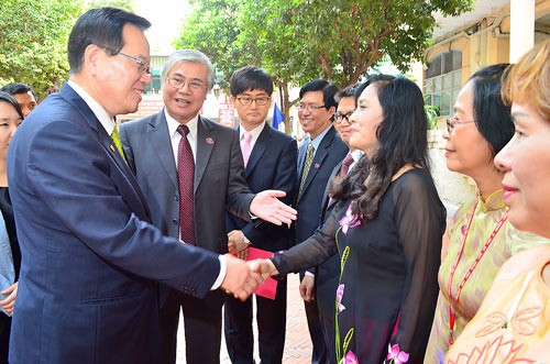 Le président du parlement sud coréen reçu par le leader de Ho Chi Minh ville