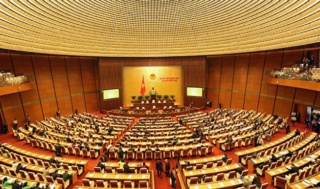Colloque sur « L’histoire de l’Assemblée nationale du Vietnam 1992-2011 » 