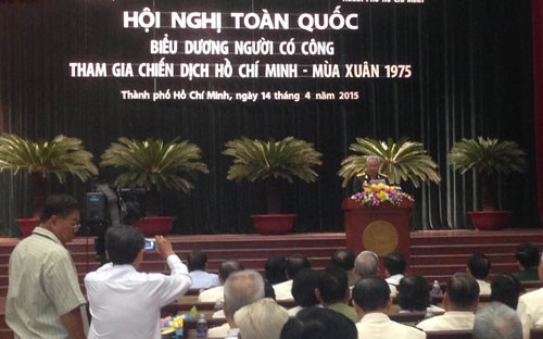 Les personnes méritantes de la campagne Ho Chi Minh de 1975 à l’honneur