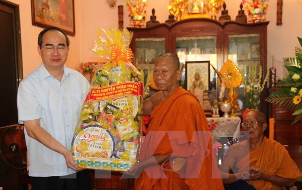 Nguyen Thien Nhan adresse ses voeux aux Khmers