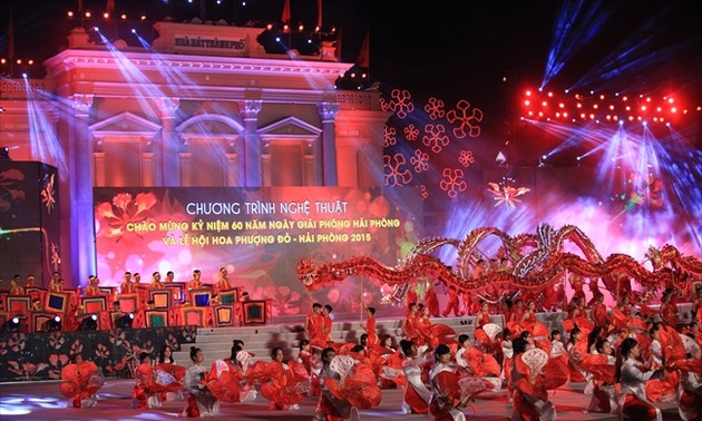 Ouverture de la 4ème fête des flamboyants à Haiphong