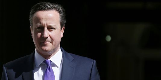 A Londres, David Cameron annonce son nouveau gouvernement