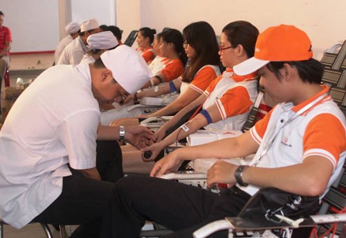 Ho Chi Minh-ville honore 780 donneurs de sang exemplaires