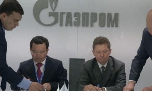 PetroVietnam renforce sa coopération avec les groupes gazo-pétroliers russes