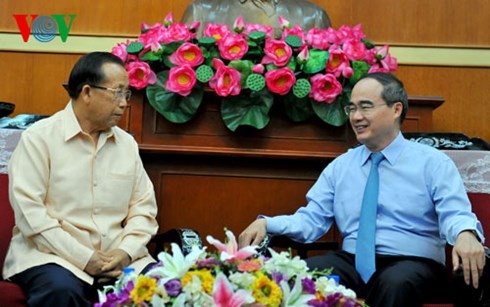 Vietnam-Laos : renforcer la coopération des fronts populaires