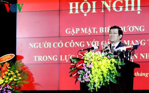 Truong Tan Sang honore les figures illustres de la Sécurité publique