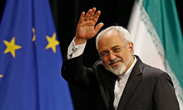 Nucléaire iranien : Javad Zarif qualifie l’accord d’« équilibré »