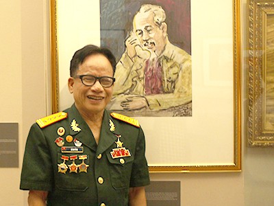 Le peintre-invalide de guerre Lê Duy Ứng